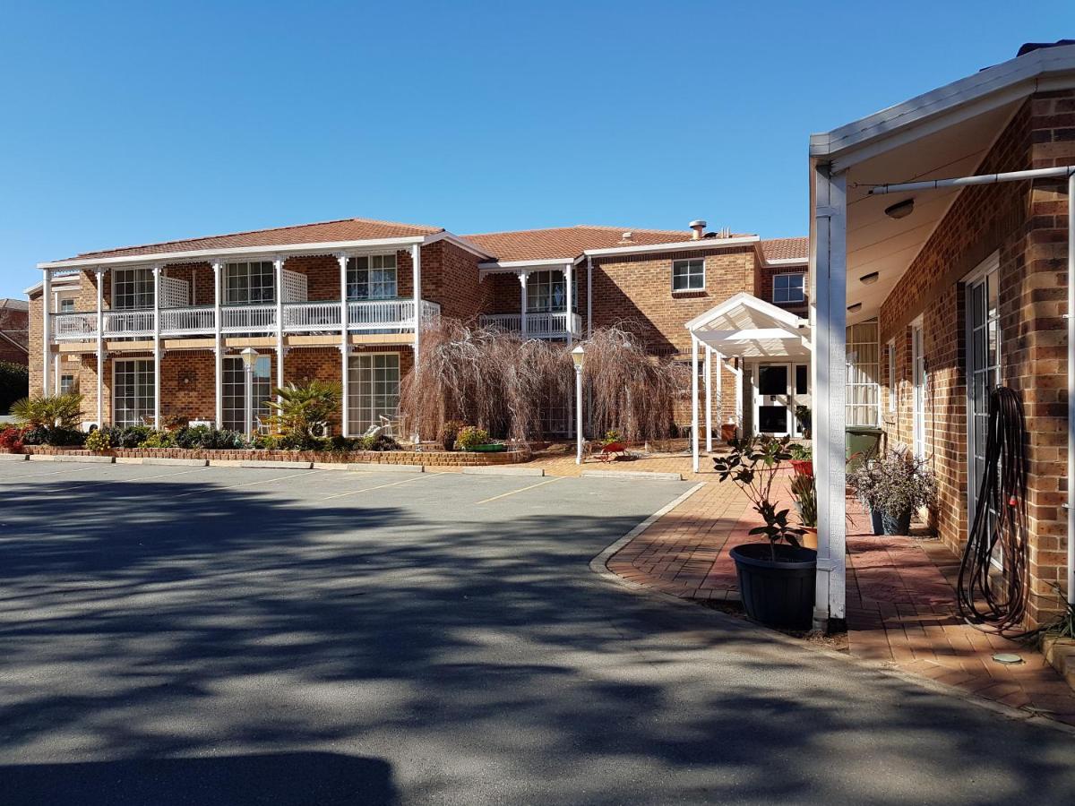 Golden Age Motor Inn Queanbeyan Eksteriør bilde